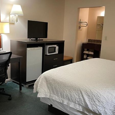 Slumber Inn Harrisonville מראה חיצוני תמונה