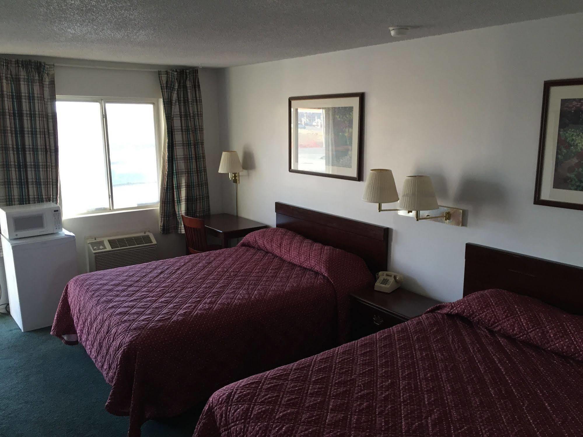 Slumber Inn Harrisonville מראה חיצוני תמונה